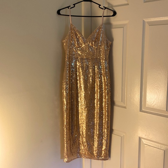 Lulus sequin dress - Picture 1 of 8